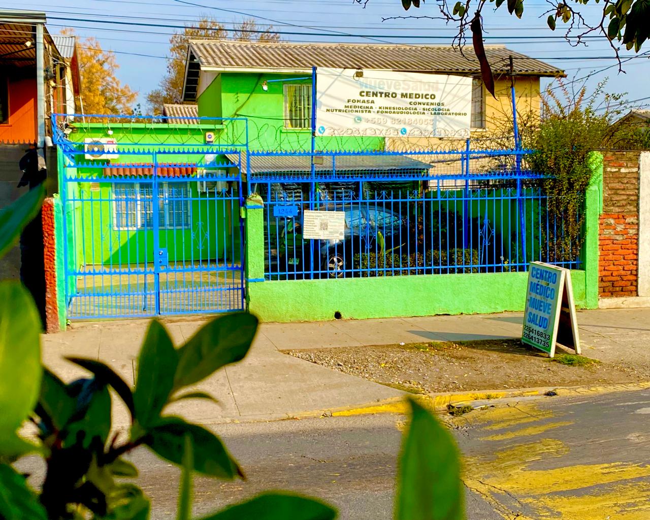Frontis real de Centro Médico Mueve Salud en Renca